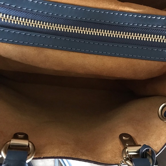 Coach rogue - Picture 3 of 8